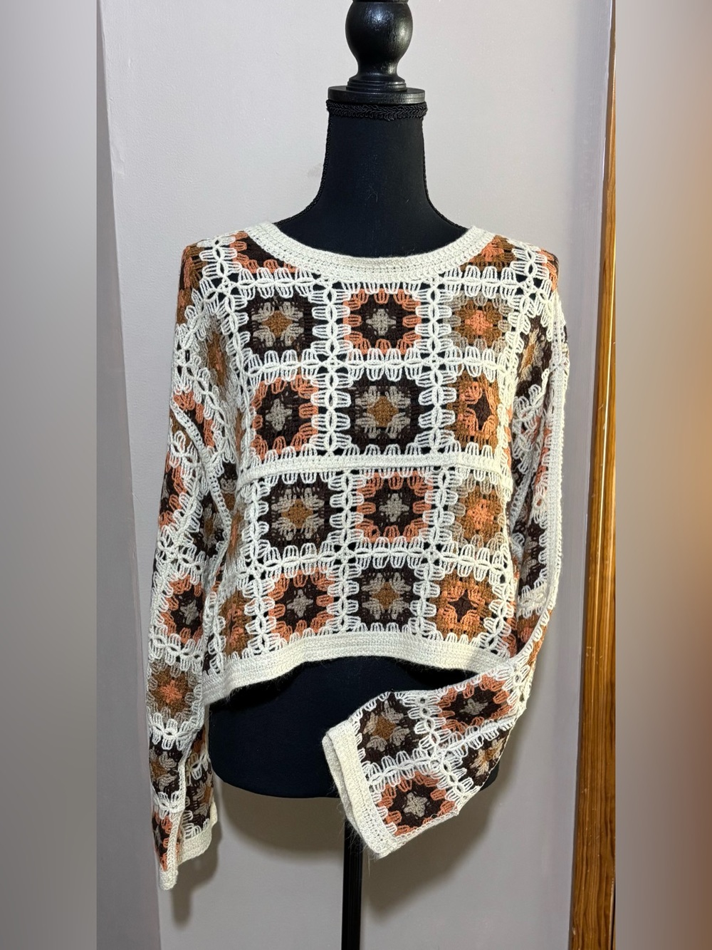 Crochet granny square crop sweater. Size M. Earthy colors. Worn once.